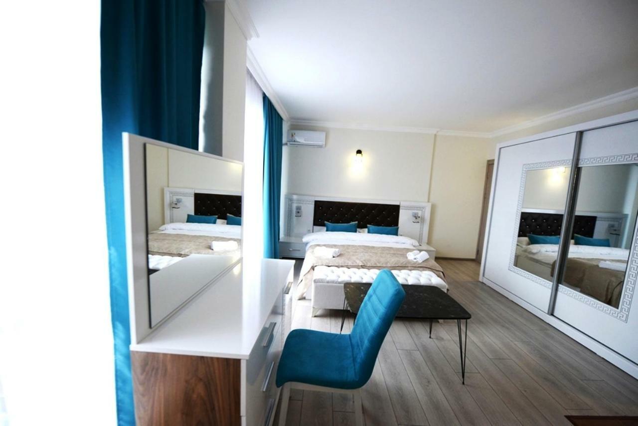 Aristocrat Hotel